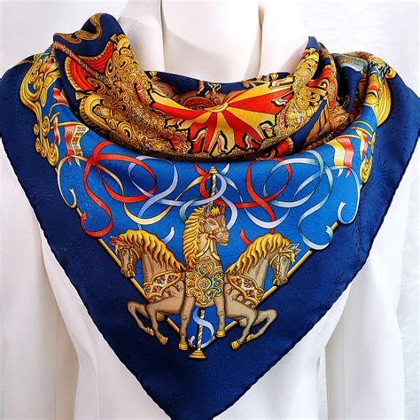 carre hermes 90 cm|hermes scarf facts.